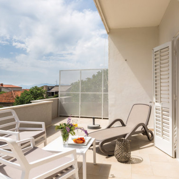 Dnevni boravak, Apartments Villa Dada Makarska, Apartmani Villa Dada Makarska s jacuzzijem i bazenom Makarska
